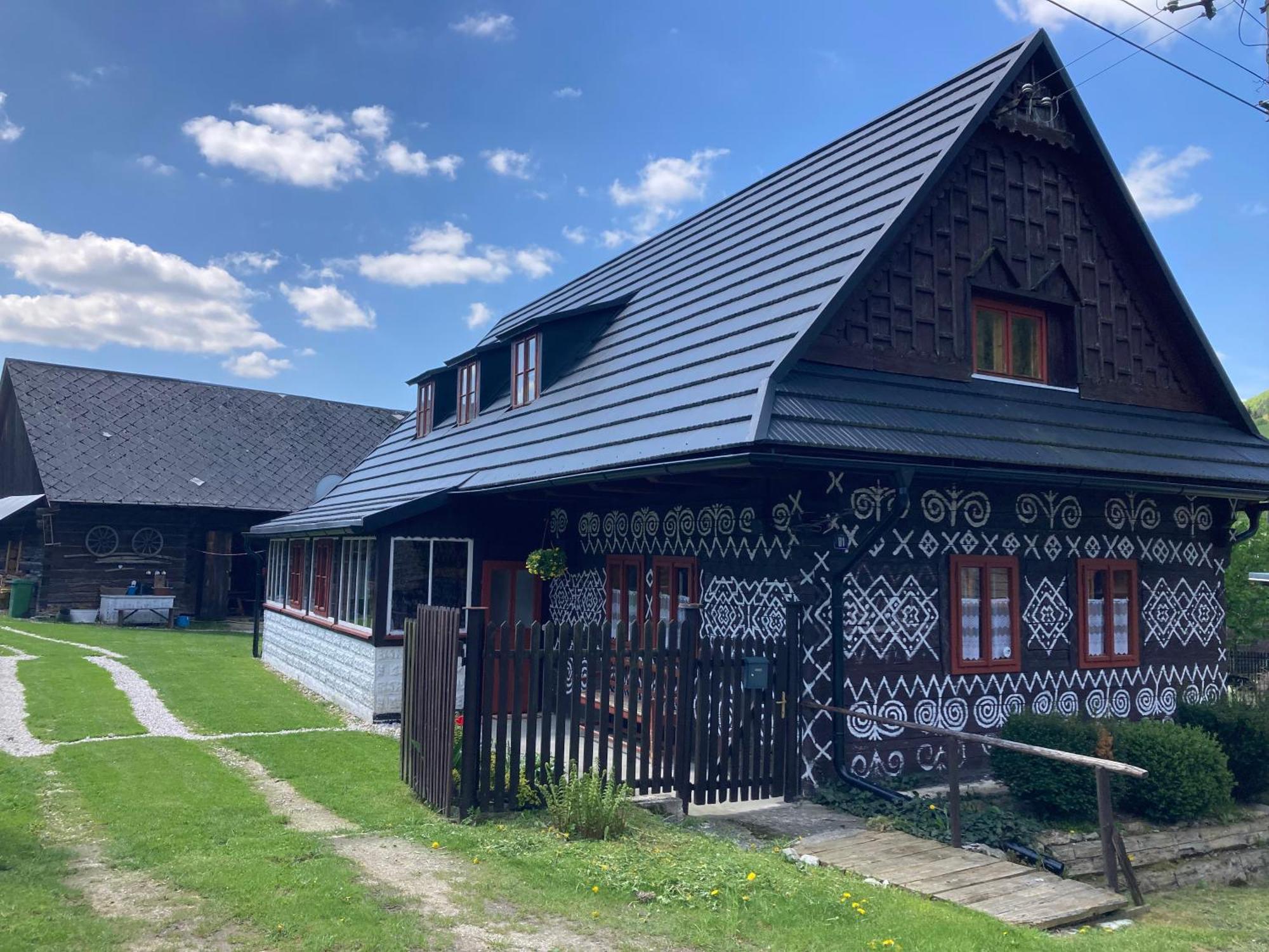 Villa Ondrejova Drevenica Čičmany Exterior foto